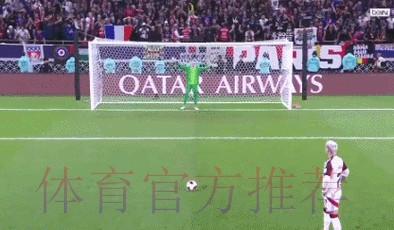 4次扑点 6冠加身!俄罗斯门将封神之作:巴黎全队致敬英雄 4次扑点 6冠加身!俄罗斯门将封神之作:巴黎全队致敬英雄