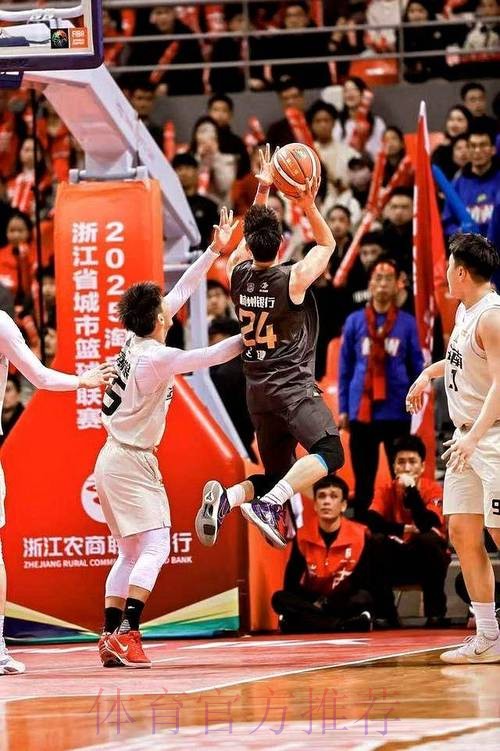 击败苍南队 杭州队晋级四强 击败苍南队 杭州队晋级四强